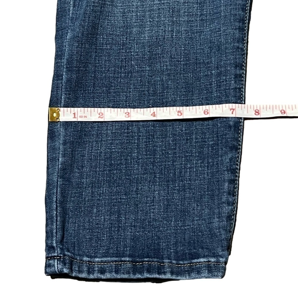 LEVI Strauss & Co Boyfriend Women’s Distressed Denim Blue Jeans (Sz 33) - Picture 12 of 13